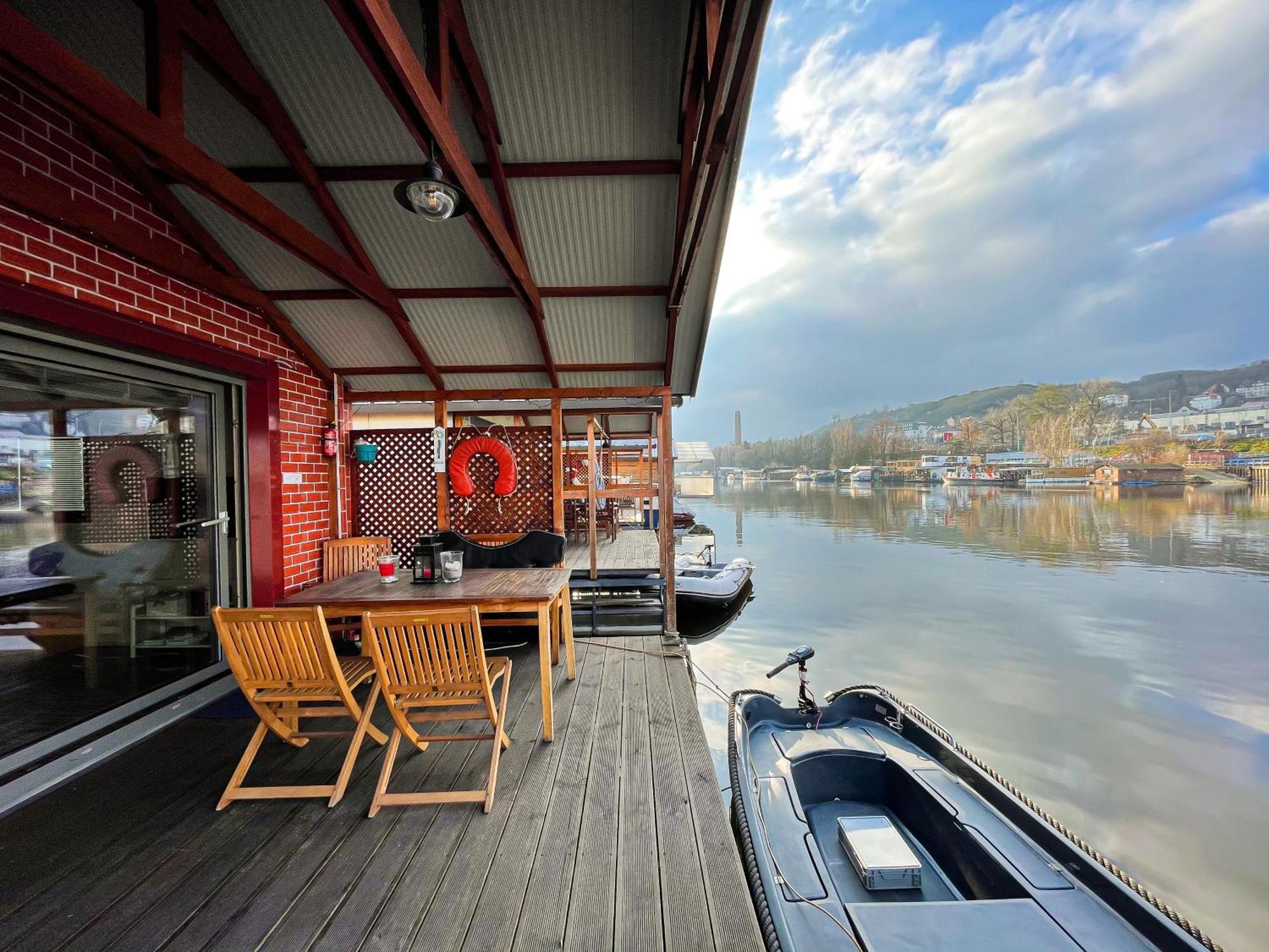 Houseboat Benjamin - Houseboats Benjamin & Franklin Hotel Praga Exterior foto