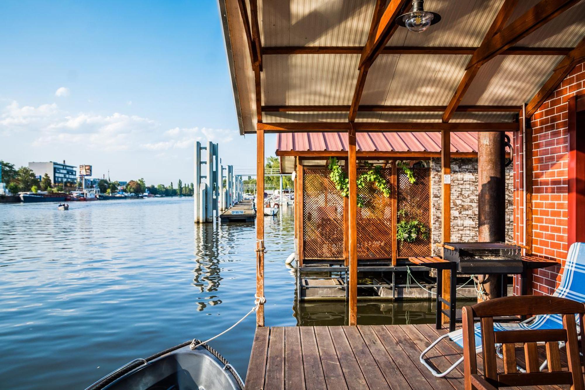 Houseboat Benjamin - Houseboats Benjamin & Franklin Hotel Praga Exterior foto